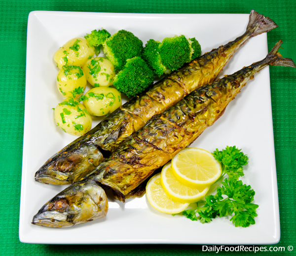 Baked Spicy Mackerel With Potato Salad & Broccoli