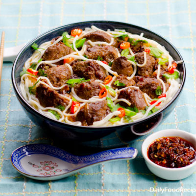 Meatballs Noodle Soup