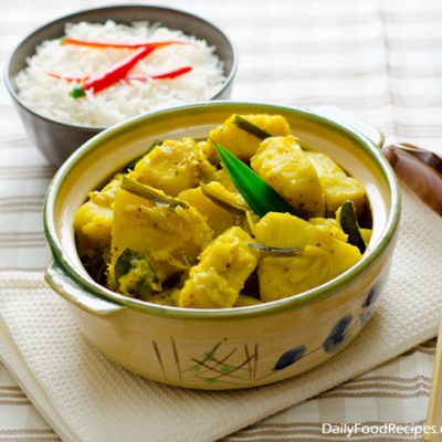 Bread Fruit Curry (Del Maluwa)