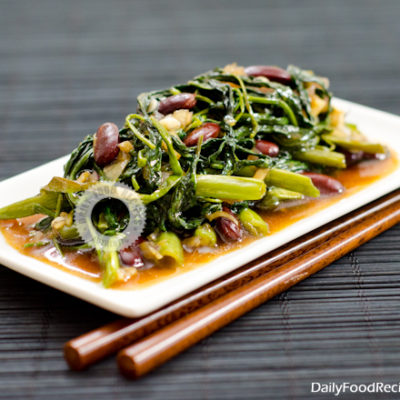 Water Spinach Stir Fry (Kangkung Thel Dala)